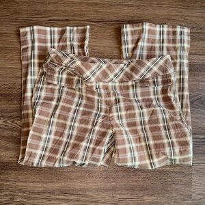 Ann Taylor LOFT plaid flat front capris